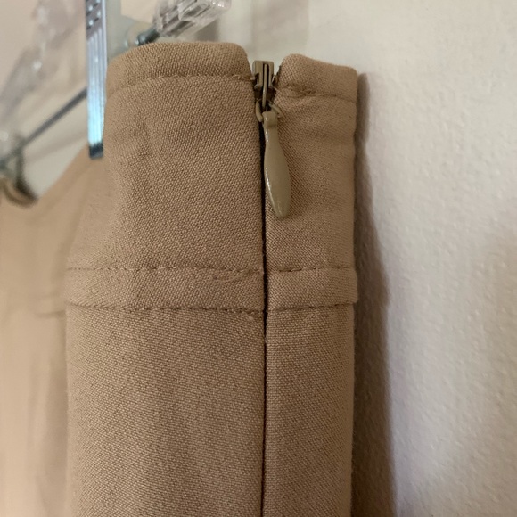 Talbots stretch camel trousers 18 - Picture 4 of 5